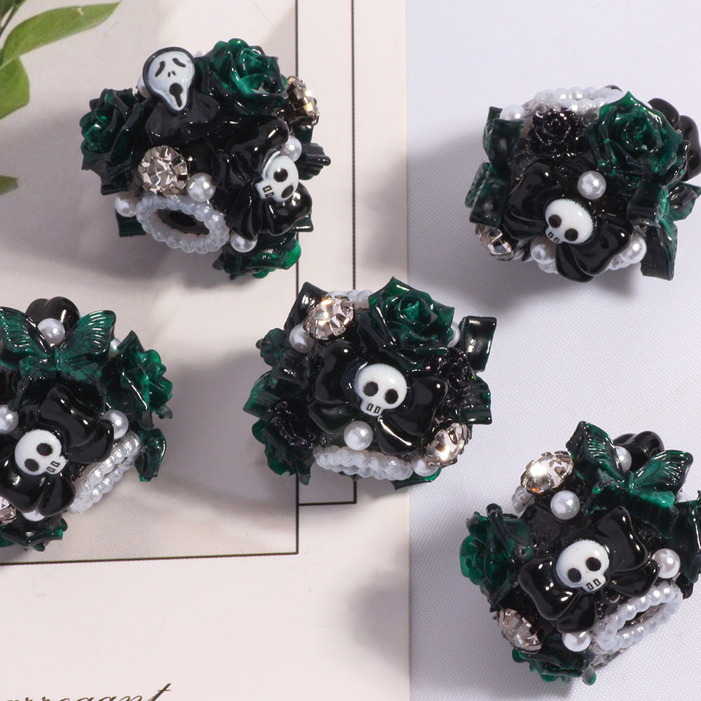 Wholesale 5PCS/Pack Halloween Skull Devil Cartoon Straight Hole Loose Beads DIY Mobile Phone Chain Key Chain Bag Chain Jewelry Accessories